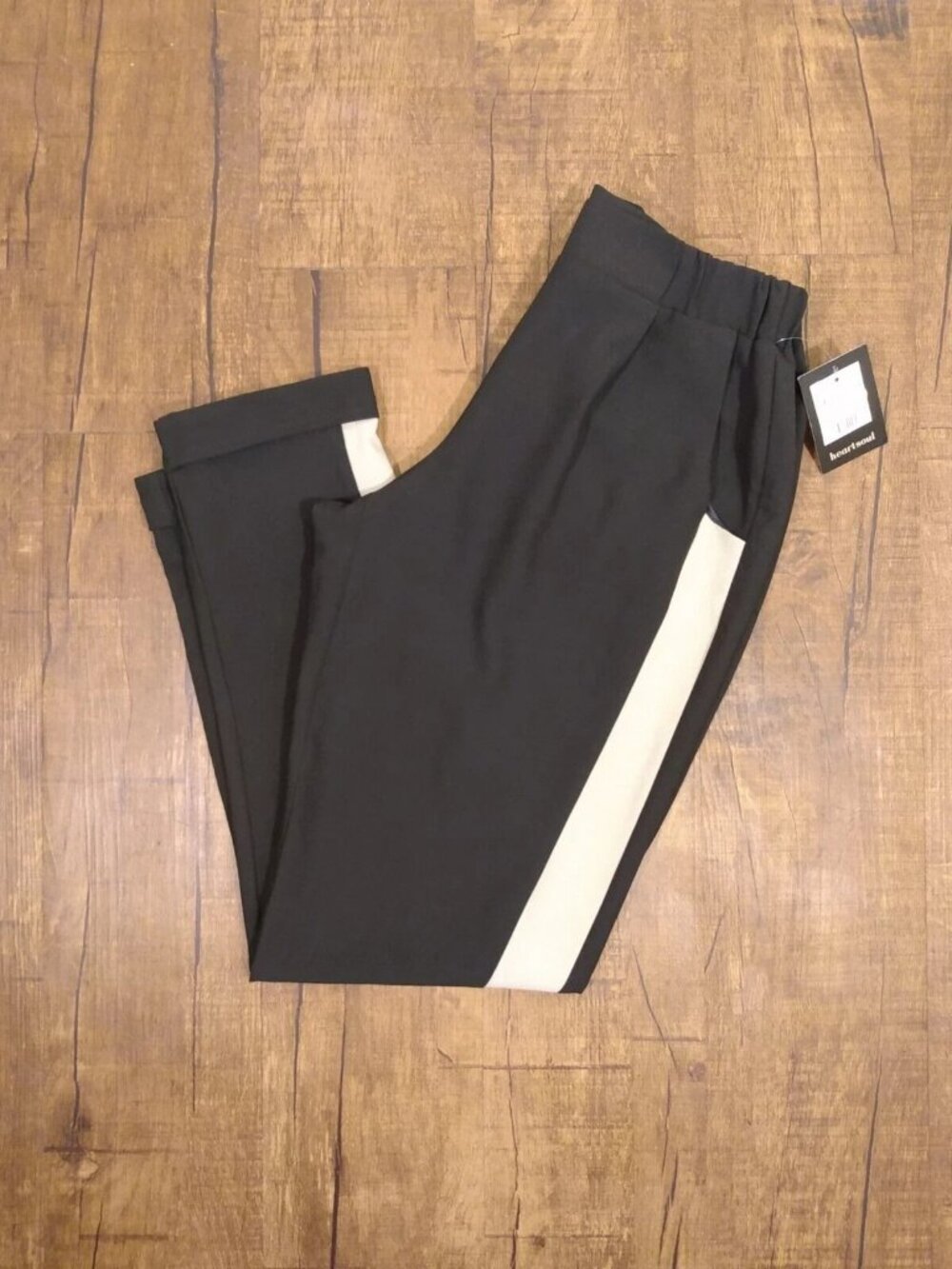 Versona Women's Small Black Tan Striped Pant Pocketed Cropped NWT